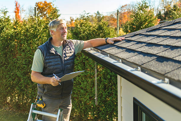 Professional Roofing technician working in Kyle, SD